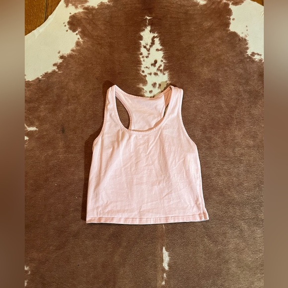 Bundle of tank tops 
size medium - Picture 1 of 4